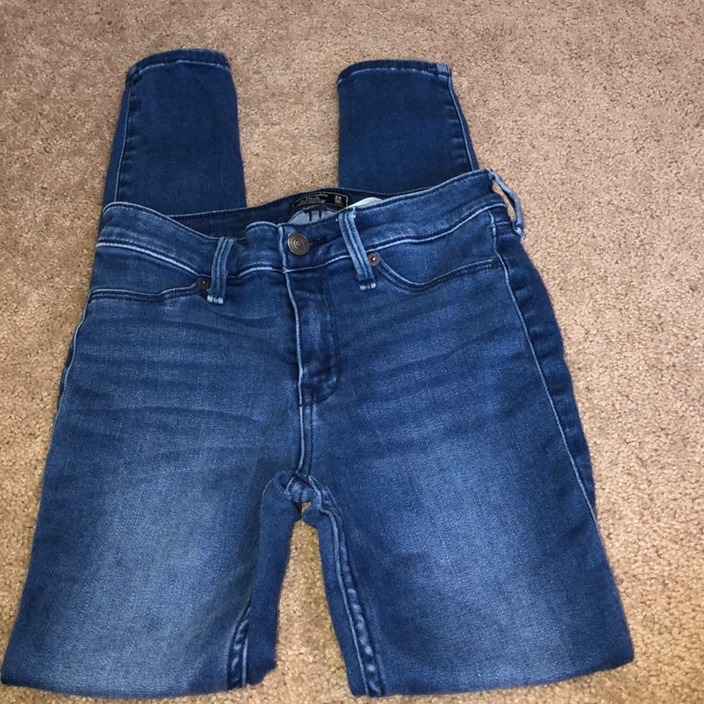 Abercrombie & Fitch high waisted jeggings
